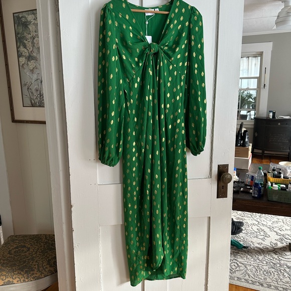 VILA Green Dress with Gold Accents - Picture 8 of 9